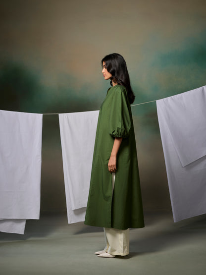 Misraa Panelled Kurta - Chive Green